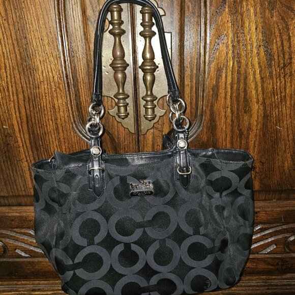 Coach Black Handbag - Picture 1 of 4
